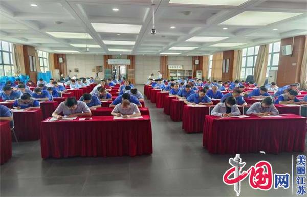 点击图片翻到下一页>> 永利集团88304正式启动“南京机电-冠盛汽配教师企业实践流动站”进站计划